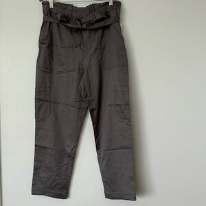 Violets & Roses gray cotton high waist paper bag waist pants 31NWT